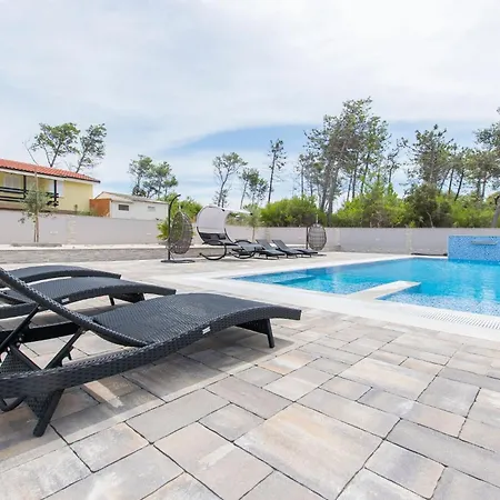Villa Seaside Oasis On Island With Private Pool And Ocean Views *