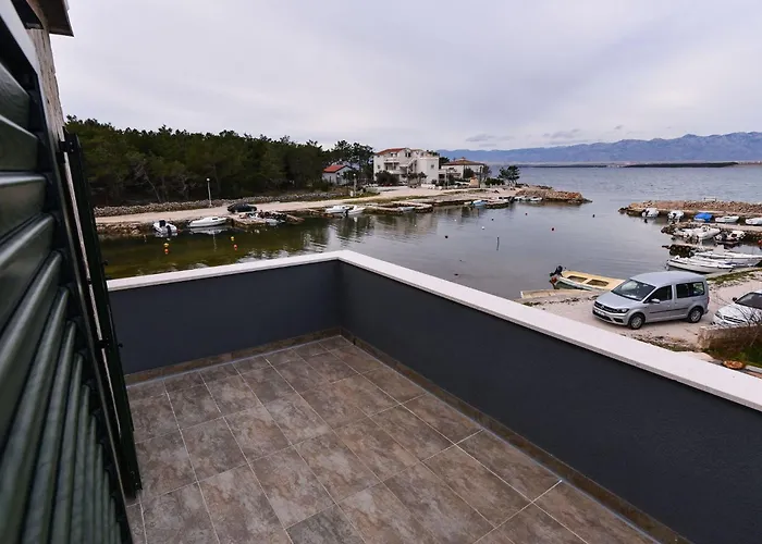 别墅 Seaside Oasis On Island With Private Pool And Ocean Views 维尔